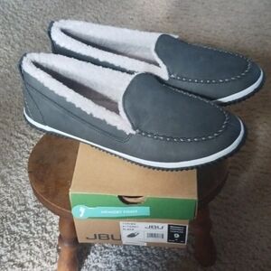 JBU Women's Torino Moccasin Size 9